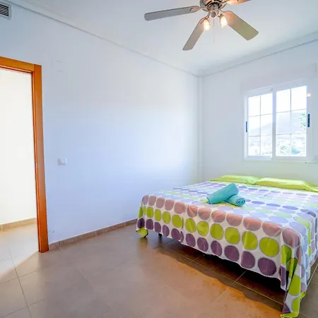 Sunset Pool 度假居